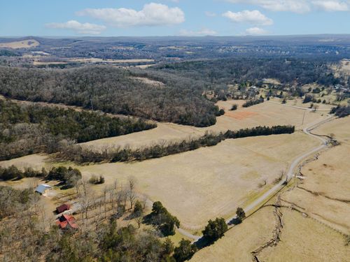 2208 Osburn Rd, Arrington, TN, 37014-9754 | Card Image