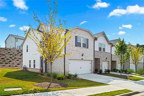 3615 Shore Wood Ave, Lawrenceville, GA, 30044-8210 | Card Image