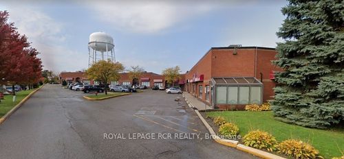 17-110 Pony Dr, Newmarket, ON, L3Y7B6 | Card Image