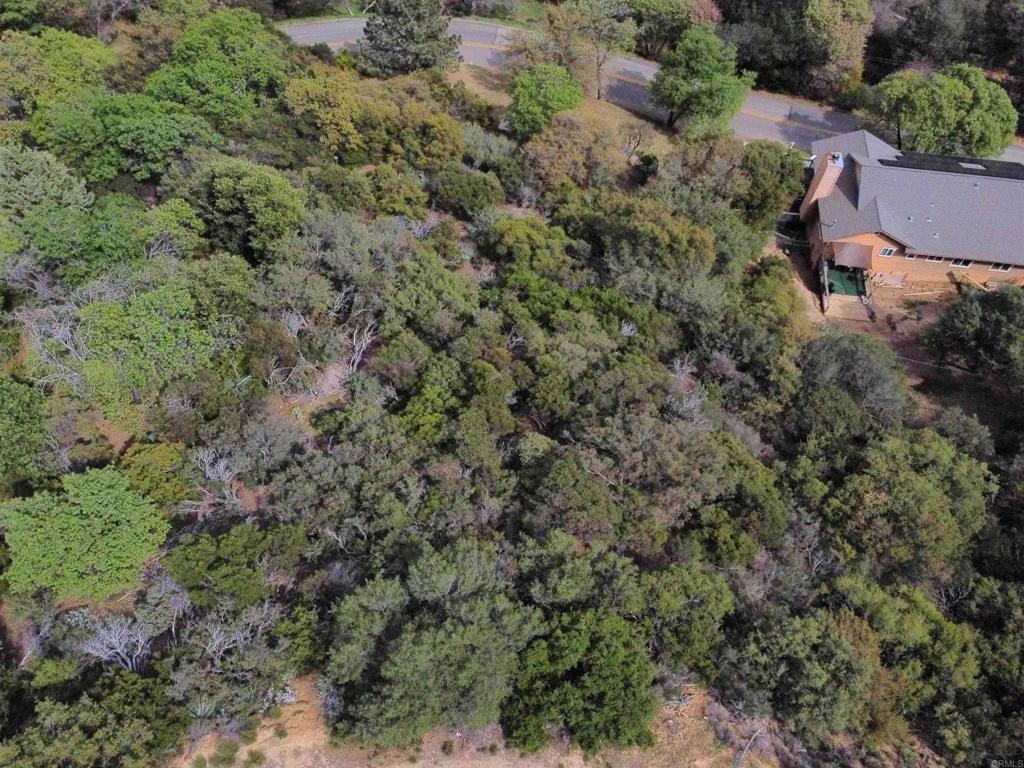 Land in Julian