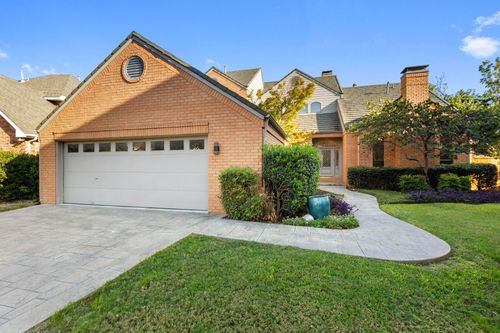 7702 Lakecrest Cir, Irving, TX, 75063-3179 | Card Image