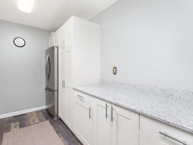 6423 Colony Way Apt 1C Kitchen 3.jpg | Image 8