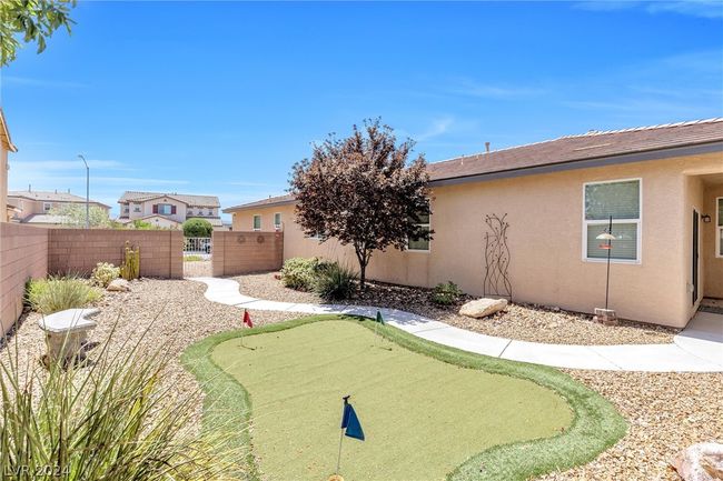 9639 Vital Crest St, House other with 3 bedrooms, 3 bathrooms and null parking in Las Vegas NV | Image 37