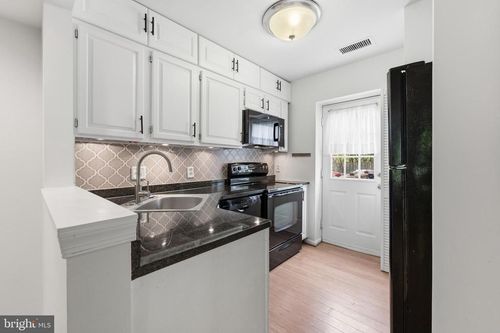 1-1405 E Abingdon Dr, ALEXANDRIA, VA, 22314-1161 | Card Image