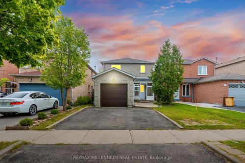 93 Gatesgill St, Brampton, ON, L6X3T1 | Card Image