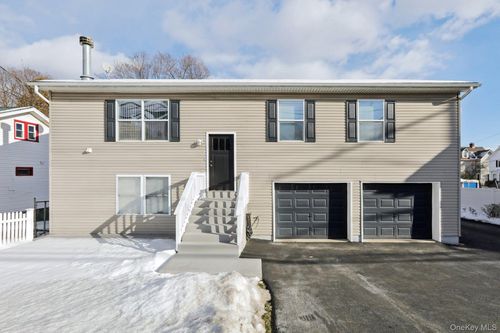 36 N Liberty Dr, Stony Point, NY, 10980-1335 | Card Image