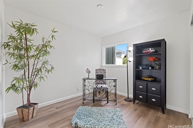 Bedroom | Image 17