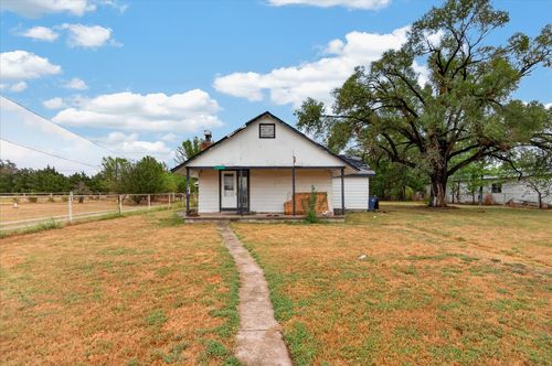 1320 Caney St, Copan, OK, 74022-4318 | Card Image