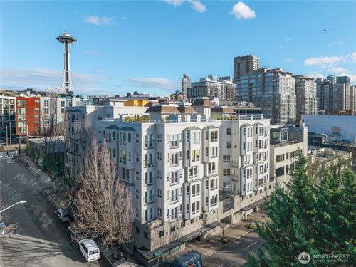 apt-110-3028 Western Ave, Seattle, WA, 98121-1066 | Card Image