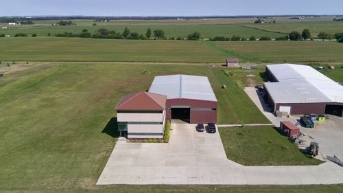 1051 Ace Rd, Princeton, IL, 61356-9049 | Card Image