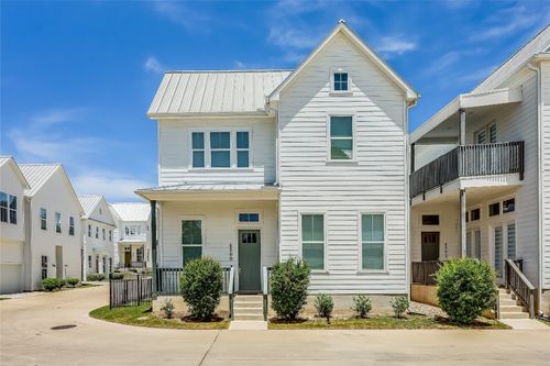 4500 Grassland Dr, Austin, TX, 78723-6073 | Card Image