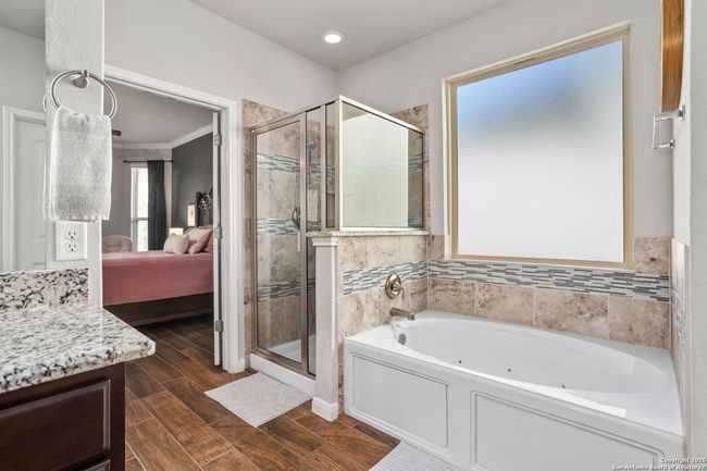 5175 Top Ridge Ln, House other with 5 bedrooms, 4 bathrooms and null parking in Schertz TX | Image 17