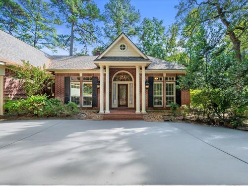 7 Wellesley Dr, Conroe, TX, 77304-1331 | Card Image