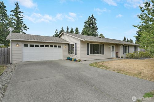 31 2nd St, Port Hadlock, WA, 98339-9501 | Card Image