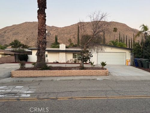 4008 Mt Vernon, Riverside, CA, 92507 | Card Image