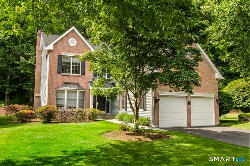 30-30 Wilton Hunt Rd, Wilton, CT, 06897-4539 | Card Image