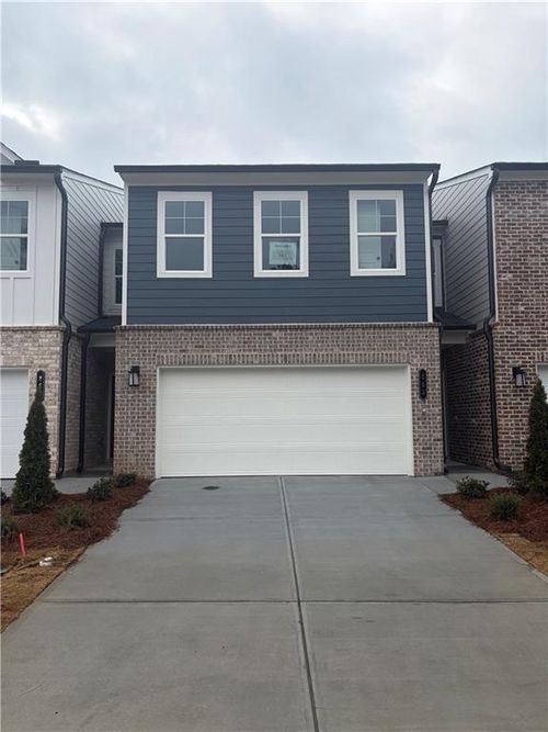 862 Leraes Way, Loganville, GA, 30052-6194 | Card Image