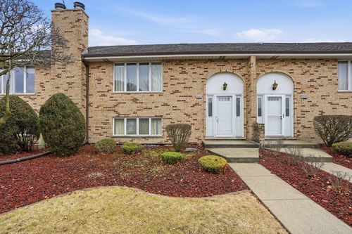 7221 W 154th St, Orland Park, IL, 60462-4371 | Card Image
