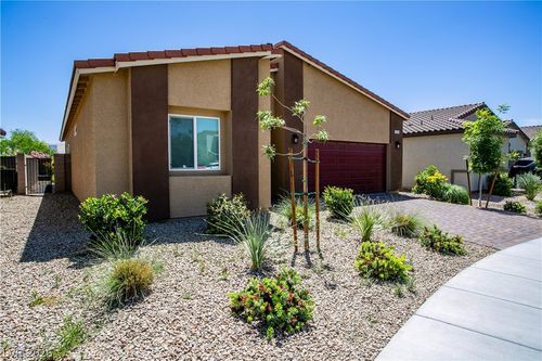 7924 Romulan St, North Las Vegas, NV, 89084-5108 | Card Image