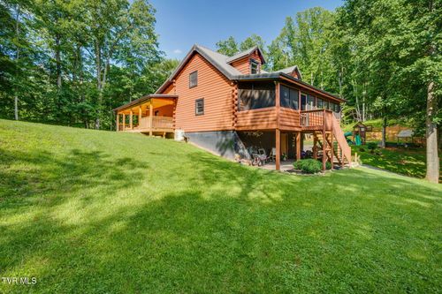 165 Hawks Nest Ln, Elizabethton, TN, 37643-6683 | Card Image
