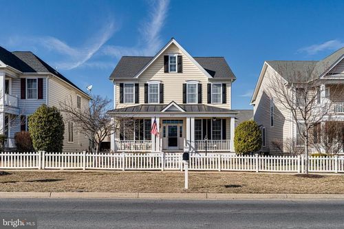 25127 Riding Center Drive, CHANTILLY, VA, 20152 | Card Image