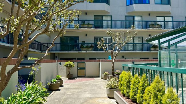 APT-35 - 601 Van Ness Ave, Condo with 2 bedrooms, 2 bathrooms and 1 parking in San Francisco CA | Image 29