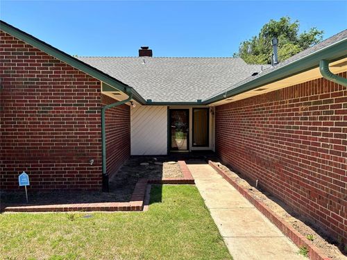 3113 Shannon Court, Bethany, OK, 73008 | Card Image