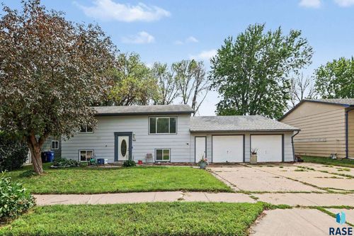6209 W 60th St Street, Sioux Falls, SD, 57106 | Card Image