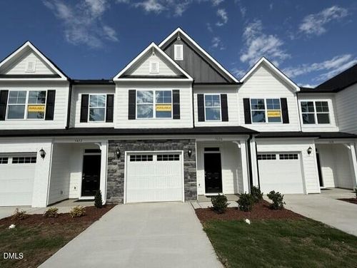 5420 Running Fox Ln, Durham, NC, 27703-8504 | Card Image