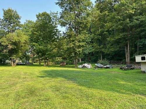 4270 Hogsback Rd, Nedrow, NY, 13120-9724 | Card Image