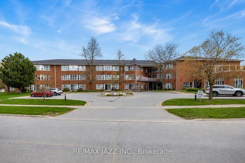 106-4 Heritage Way, Lindsay, ON, K9V5Z2 | Card Image
