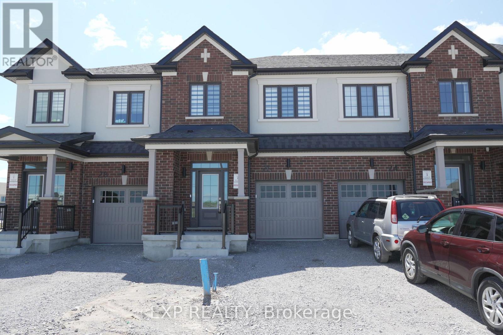 Residential Lease in Georgina (Keswick North)