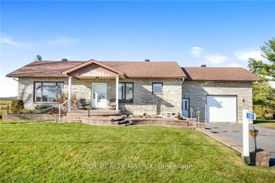 590 Blue Corner Rd, House other with 2 bedrooms, 2 bathrooms and 4 parking in L'orignal ON | Image 1