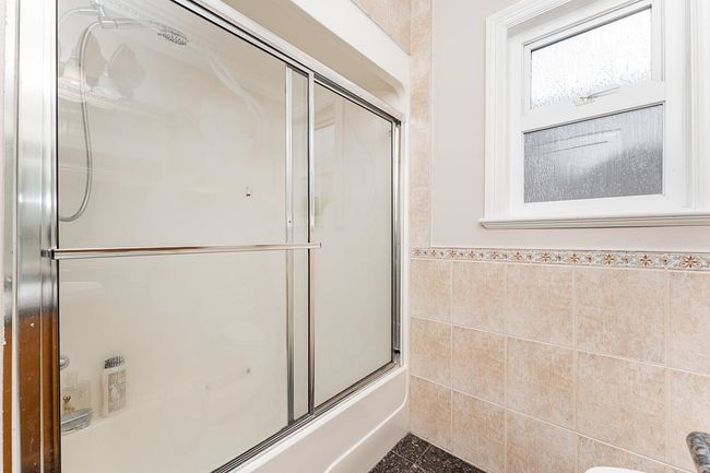 1437 E 58th Ave, House other with 7 bedrooms, 5 bathrooms and 4 parking in Vancouver BC | Image 19