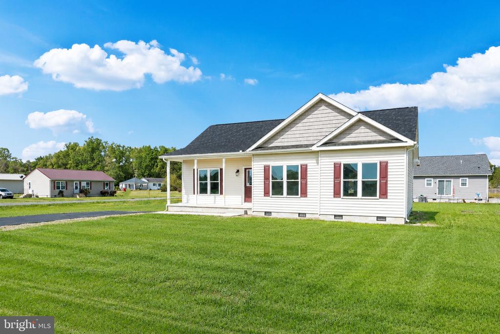 Residential in BRIDGEVILLE 2