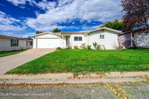 45 W Tamarack Cir, Parachute, CO, 81635-9477 | Card Image