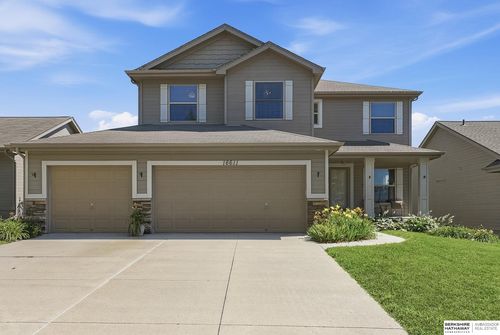 16611 Dora Hamann Pkwy, Omaha, NE, 68116-2303 | Card Image