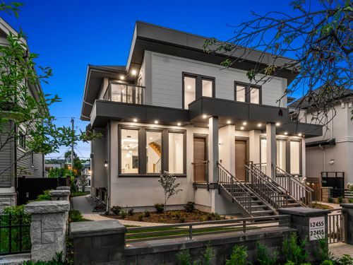 2455 W 10th Ave, Vancouver, BC, V6K2J4 | Card Image