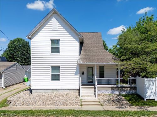 714 Pike Ave Sw, Massillon, OH, 44647-6461 | Card Image