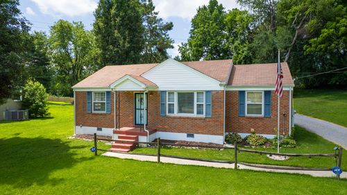 3107 Crosswood Dr, Nashville, TN, 37214-3304 | Card Image