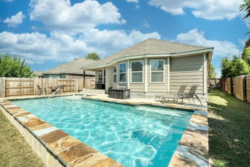 3321 De Torres Cir, Round Rock, TX, 78665-2134 | Card Image