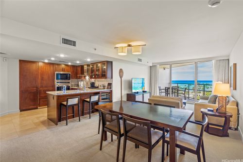 1115-223 Saratoga Rd, Honolulu, HI, 96815-1942 | Card Image