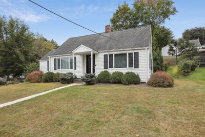 178 Southern Boulevard, House other with 3 bedrooms, 2 bathrooms and null parking in Danbury CT | Image 3