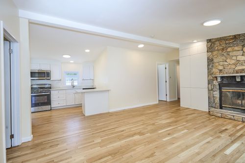 10 Crescent Park Rd, Westport, CT, 06880-4538 | Card Image