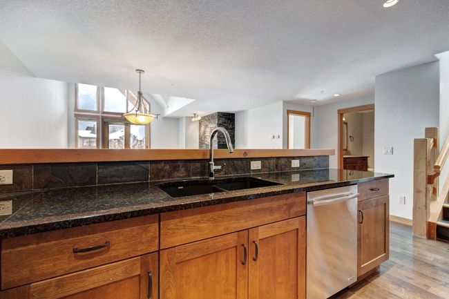 7303 - 101G Stewart Creek Landing, Condo with 2 bedrooms, 2 bathrooms and 2 parking in Canmore AB | Image 8