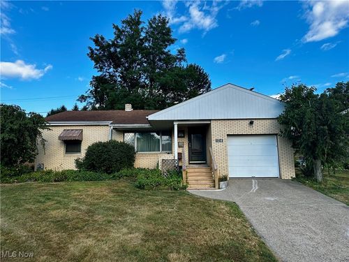 124 Stardust Dr, Wintersville, OH, 43953-3750 | Card Image