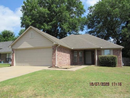 2250 Wilmington Dr, Conway, AR, 72034-2029 | Card Image