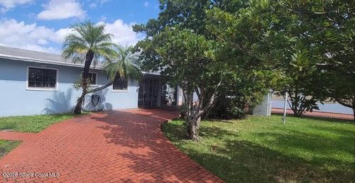 7701 Sw 15th St, Miami, FL, 33144-5203 | Card Image