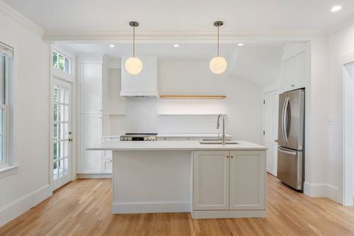 0-24 Sparks St, Cambridge, MA, 02138-4702 | Card Image