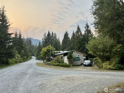 44995 Kackess Trl, Concrete, WA, 98237-9633 | Card Image